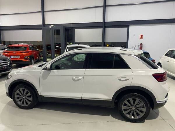 Volkswagen T-Roc 1.5 TSI 150 CV SPORT DSG AUTO 2022 - Image 8