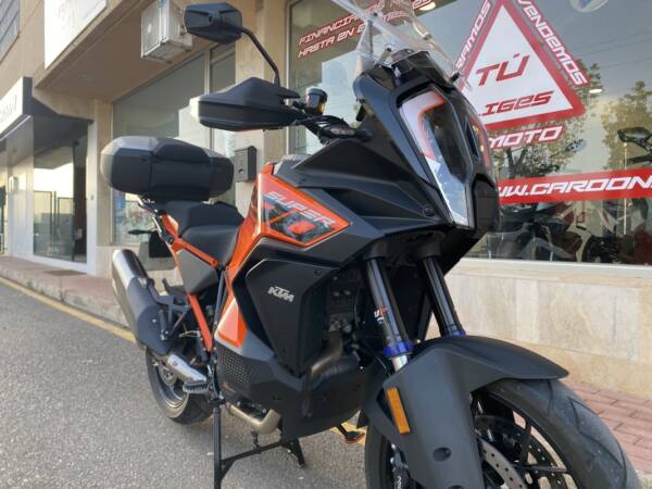 KTM 1290 SUPER ADVENTURE S 2024 - Image 4