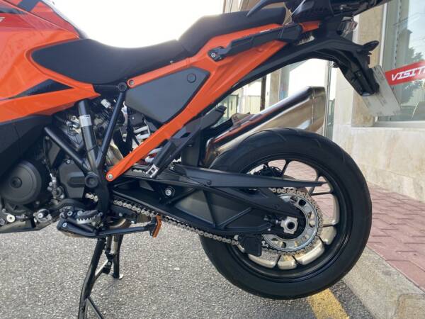 KTM 1290 SUPER ADVENTURE S 2024 - Image 29