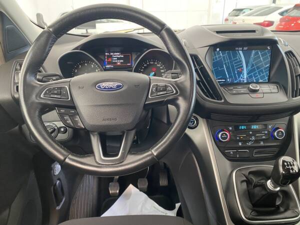 FORD Kuga 1.5 EcoBoost 120 cv 4x2 Trend - Image 27