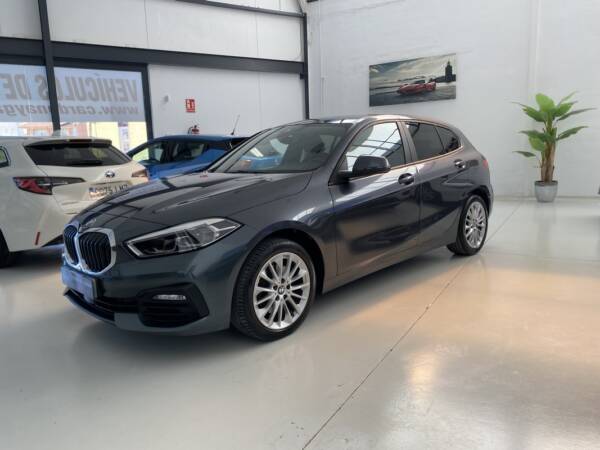 BMW 118D AUTOMÁTICO - Imagen 3