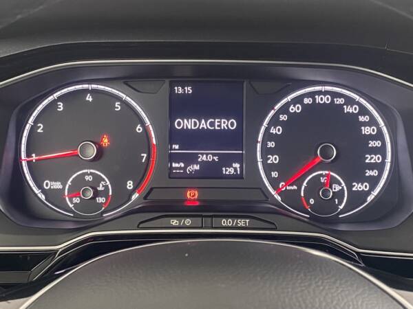 VW POLO 1.0 TSI 95 CV SPORT - Imagen 24
