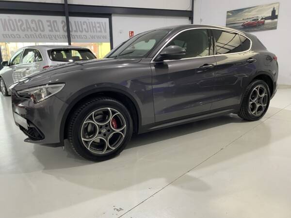 ALFA ROMEO STELVIO 2.2 D 210 CV AUT. Q4 - Imagen 3