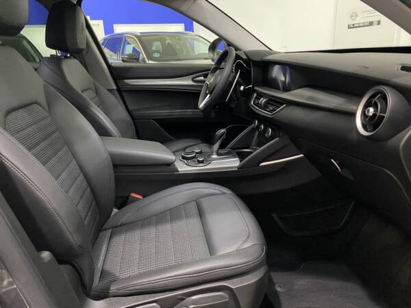 ALFA ROMEO STELVIO 2.2 D 210 CV AUT. Q4 - Imagen 10
