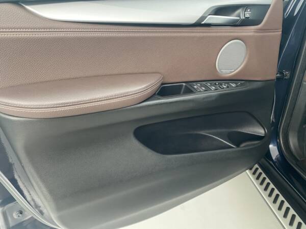 BMW X5 3.0D X-DRIVE 258CV - Imagen 16