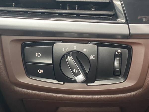 BMW X5 3.0D X-DRIVE 258CV - Imagen 19