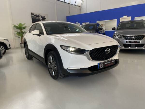 MAZDA CX30 HIBRIDO EVOLUTION 186 CV