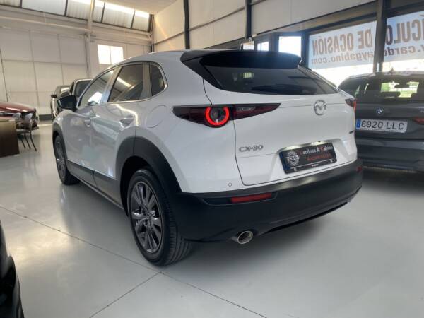 MAZDA CX30 HIBRIDO EVOLUTION 186 CV - Imagen 5