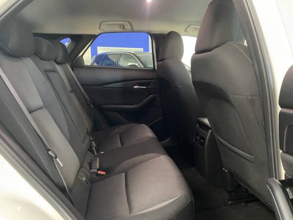 MAZDA CX30 HIBRIDO EVOLUTION 186 CV - Imagen 9