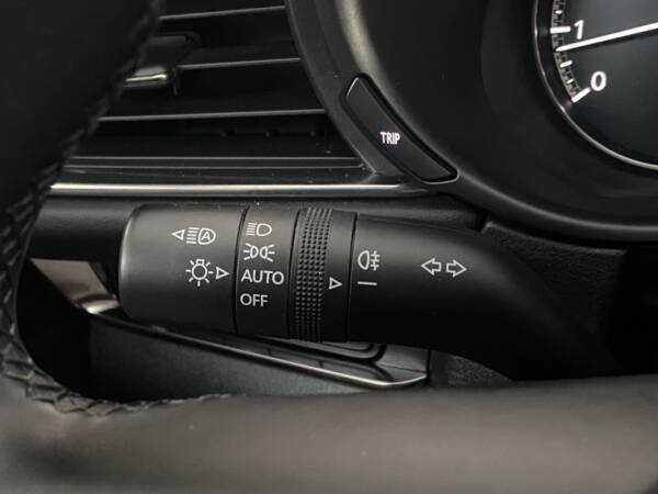 MAZDA CX30 HIBRIDO EVOLUTION 186 CV - Imagen 27