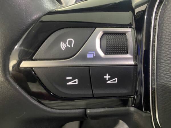 PEUGEOT 3008 1.5  HDI 130 CV ALLURE PACK - Imagen 19