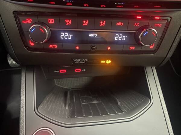 SEAT IBIZA 1.0 TSI 110 CV FR PLUS - Imagen 25