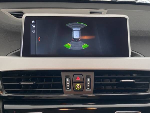 BMW X1 sDrive18dA Corporate - Imagen 9