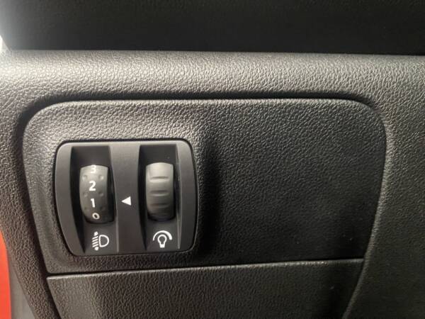 RENAULT MEGANE 1.5 DCI 115 CV INTENS - Imagen 11
