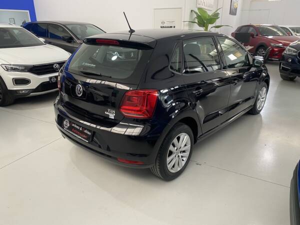 Volkswagen Polo 1.4 tdi 90 cv Bluemotion - Imagen 15