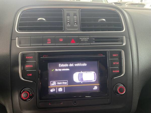 Volkswagen Polo 1.4 tdi 90 cv Bluemotion - Imagen 17