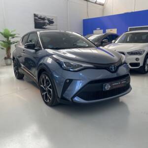 TOYOTA CH-R 2.0 180H Advance Luxury