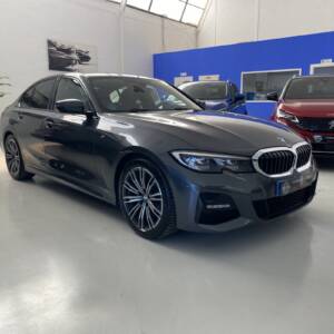BMW 318D MILD HYBRID AUT M