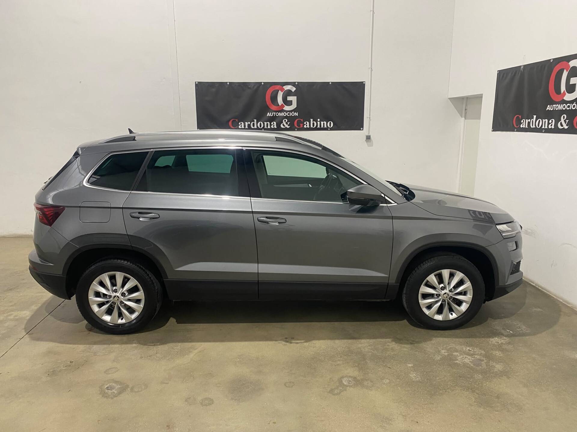 SKODA Karoq 2.0 TDI 116 cv DSG Ambition - Imagen 4