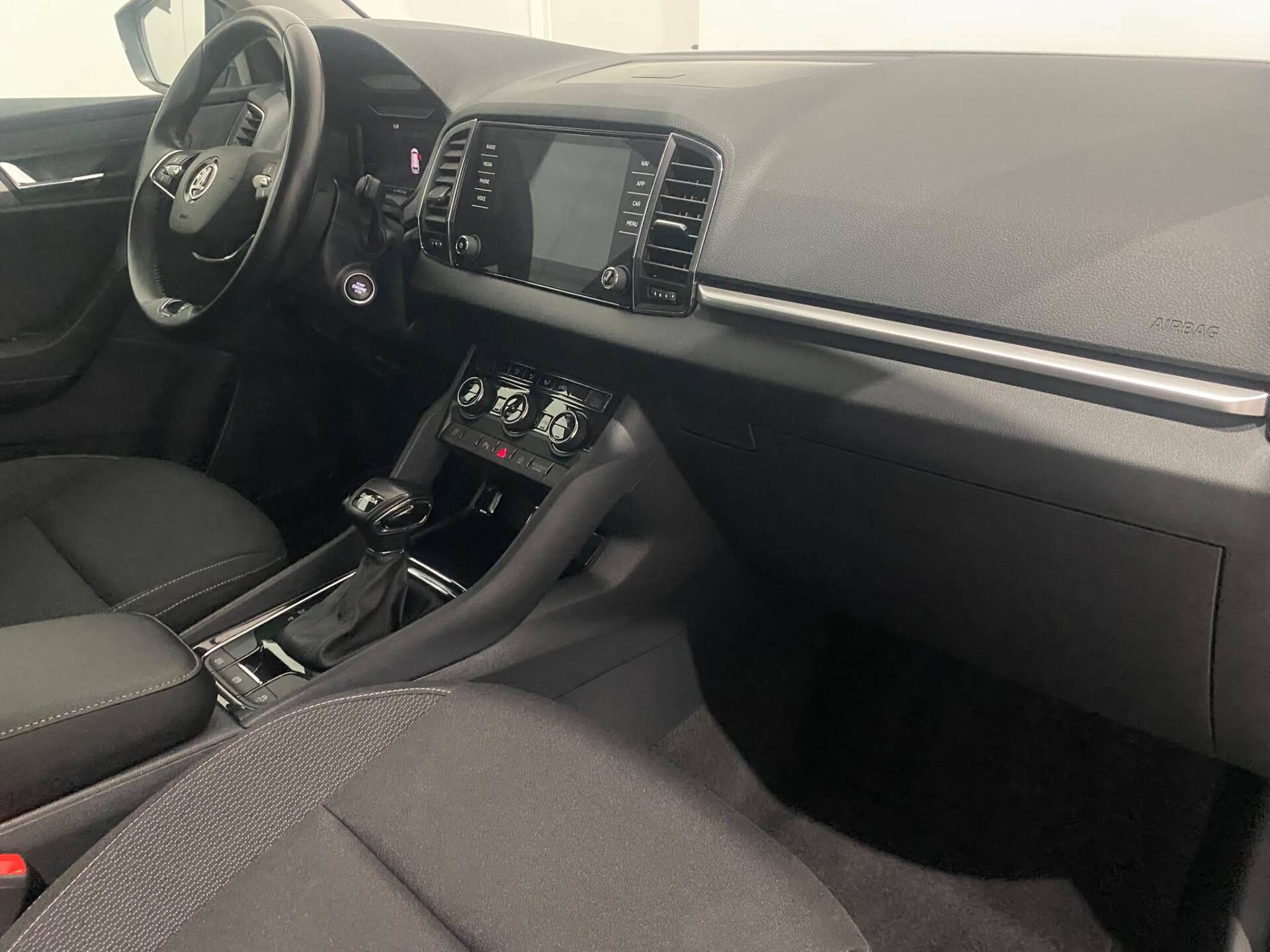 SKODA Karoq 2.0 TDI 116 cv DSG Ambition - Imagen 5