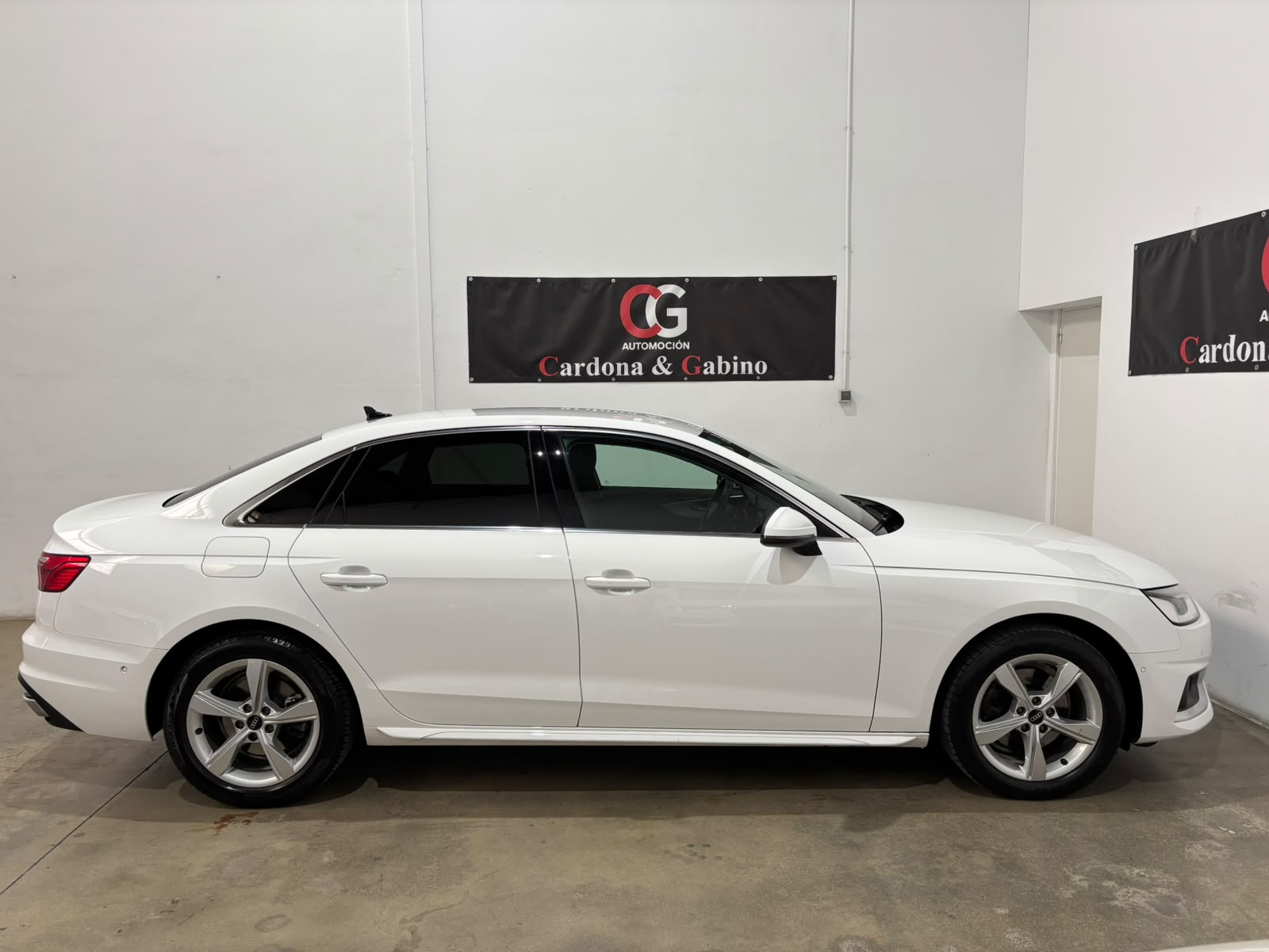 Audi A4 2.0 tdi 163 cv S-tronic 2022 - Imagen 7