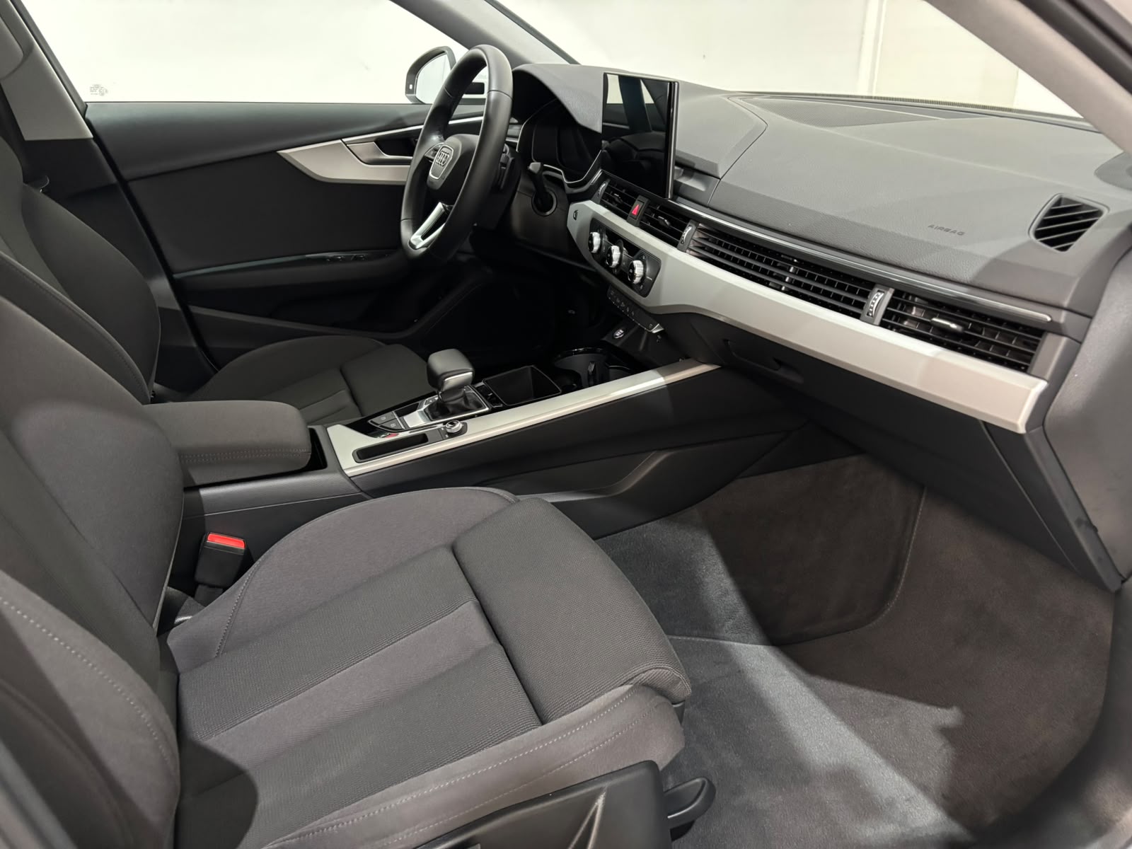 Audi A4 2.0 tdi 163 cv S-tronic 2022 - Imagen 15