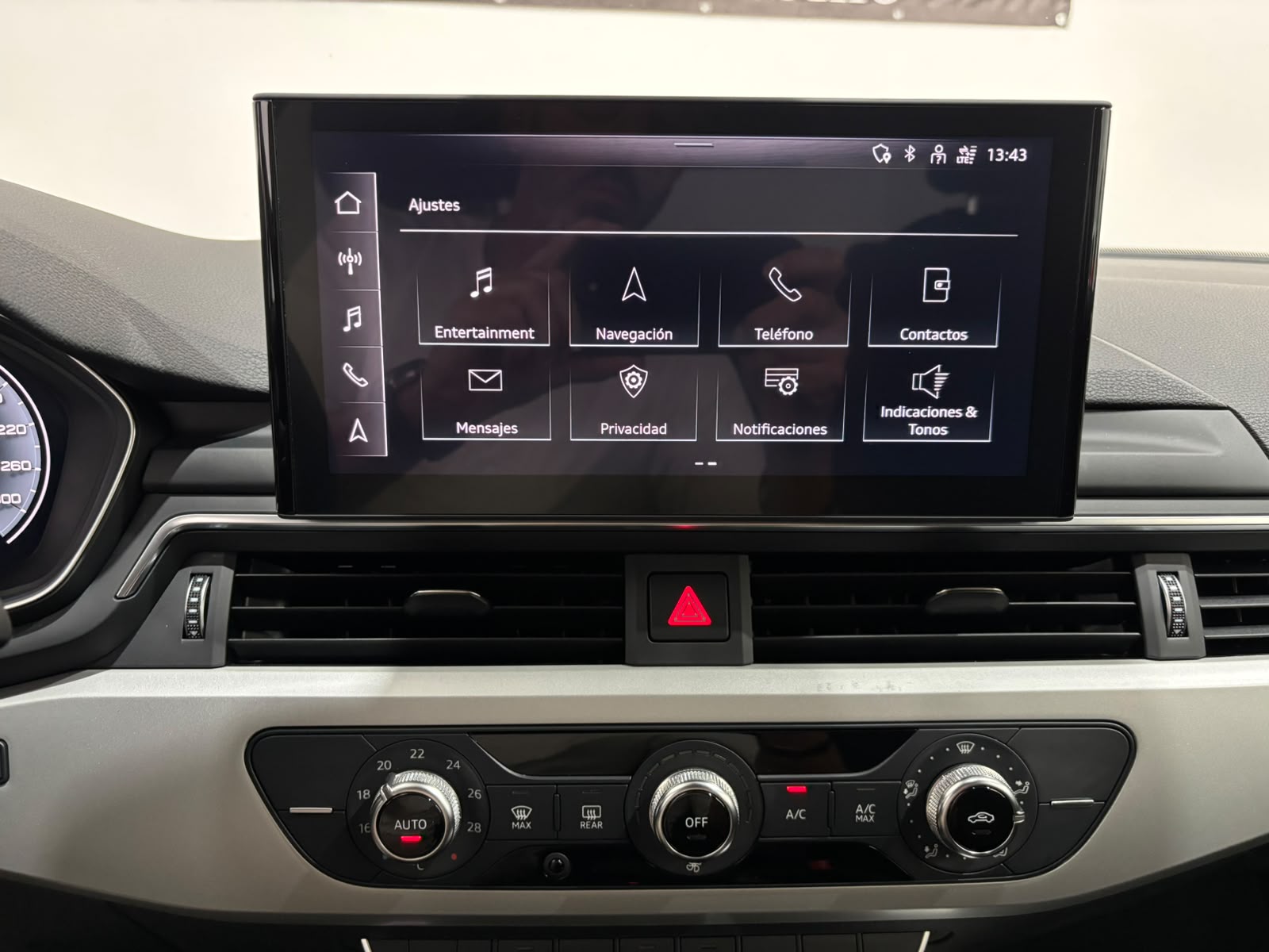 Audi A4 2.0 tdi 163 cv S-tronic 2022 - Imagen 33