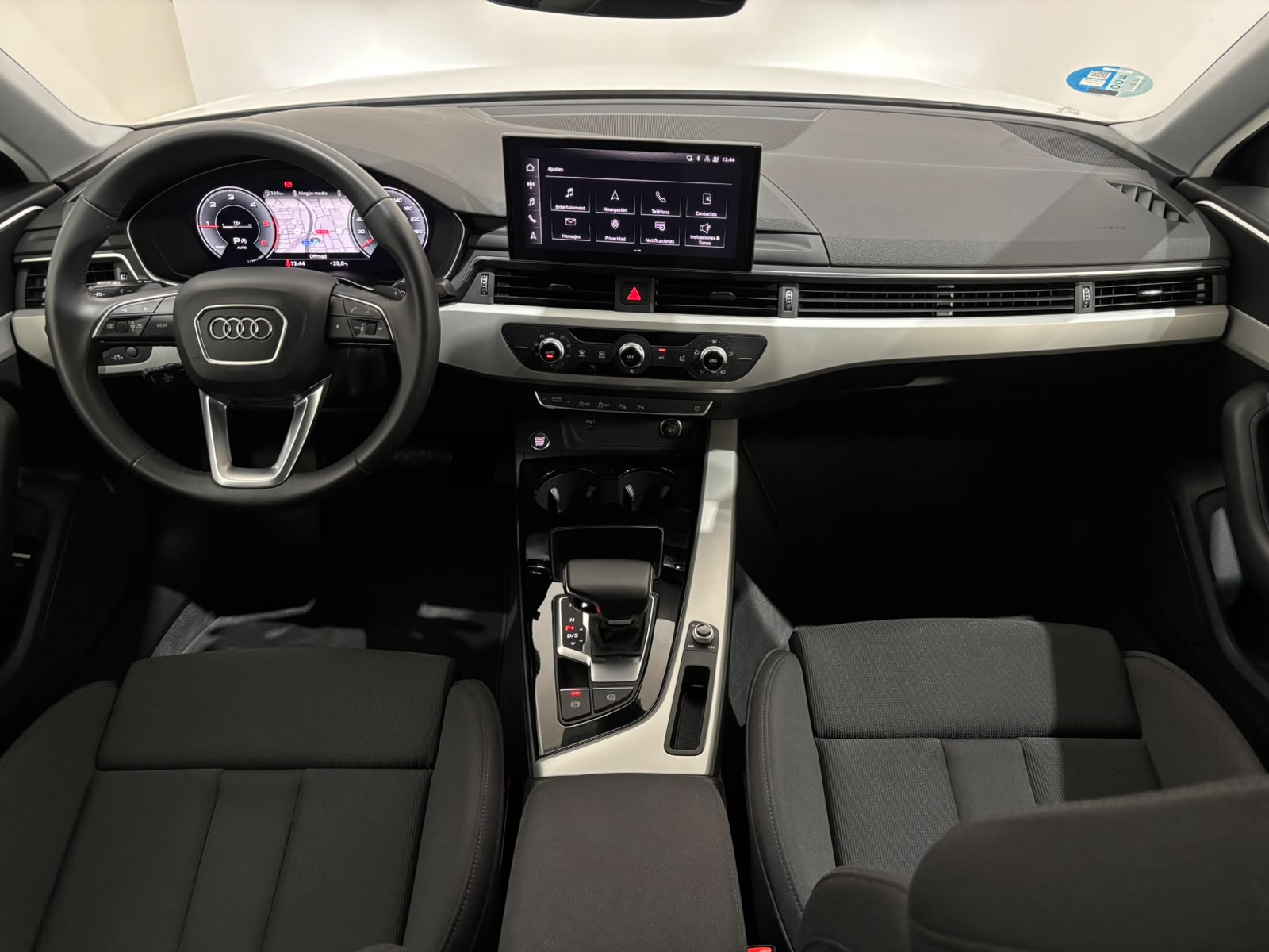 Audi A4 2.0 tdi 163 cv S-tronic 2022 - Imagen 39